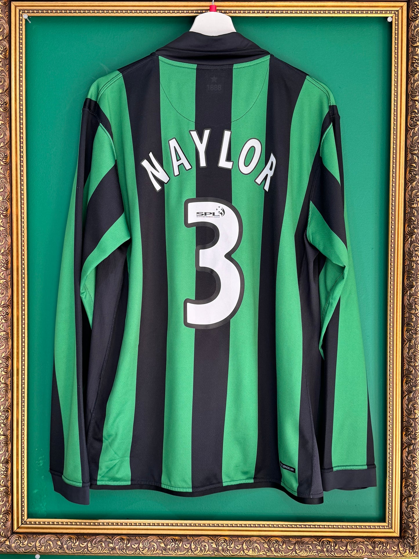 Celtic 2006/07 away shirt large ls Naylor 3