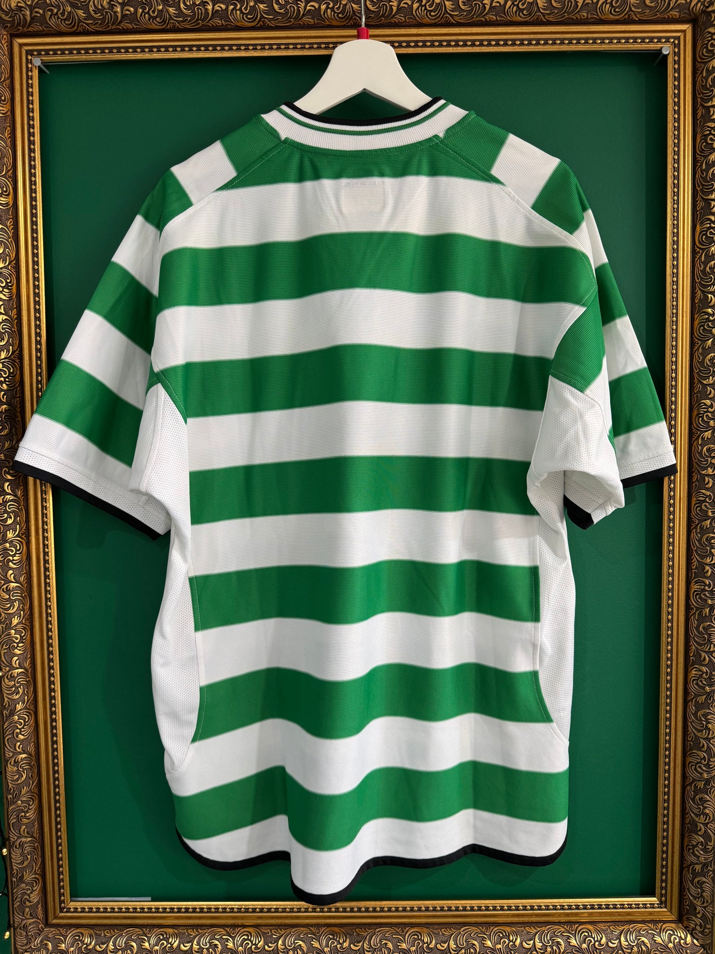 Celtic 2001/02 home shirt large (spl champions embroidery)
