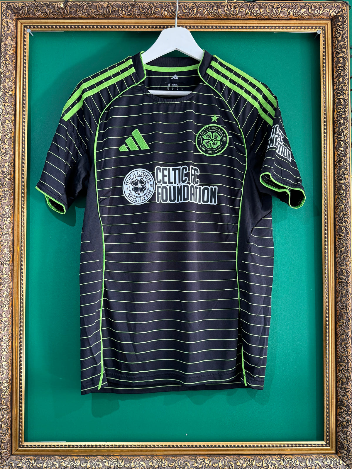 Celtic 2025/26 away pre season medium 14 (McCowan)