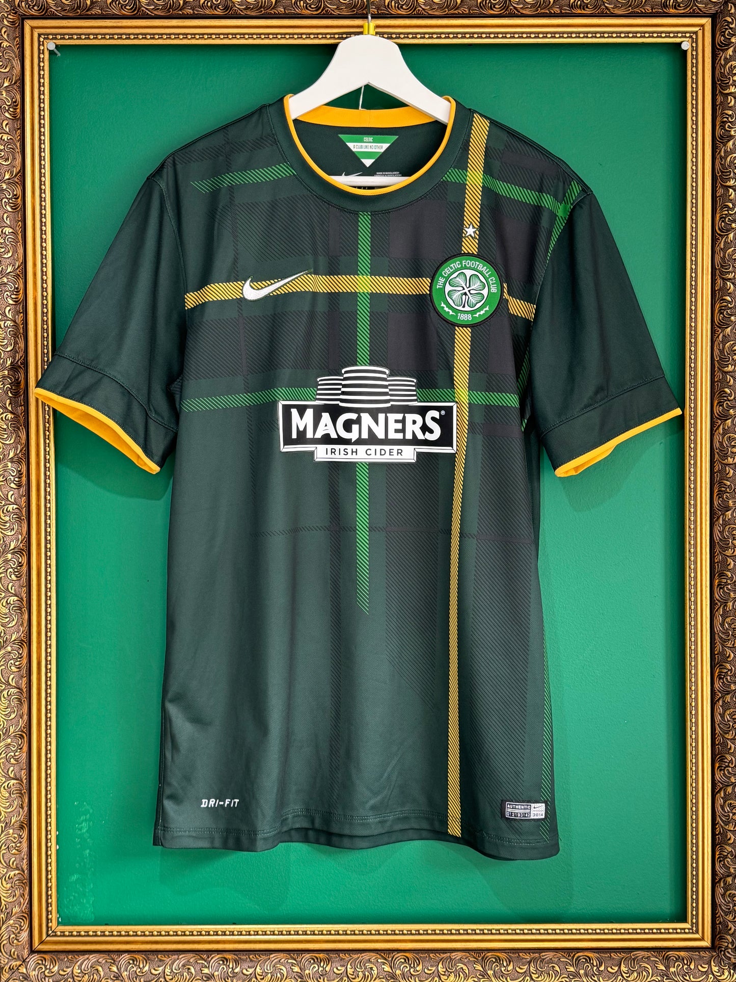 Celtic 2014/15 away medium