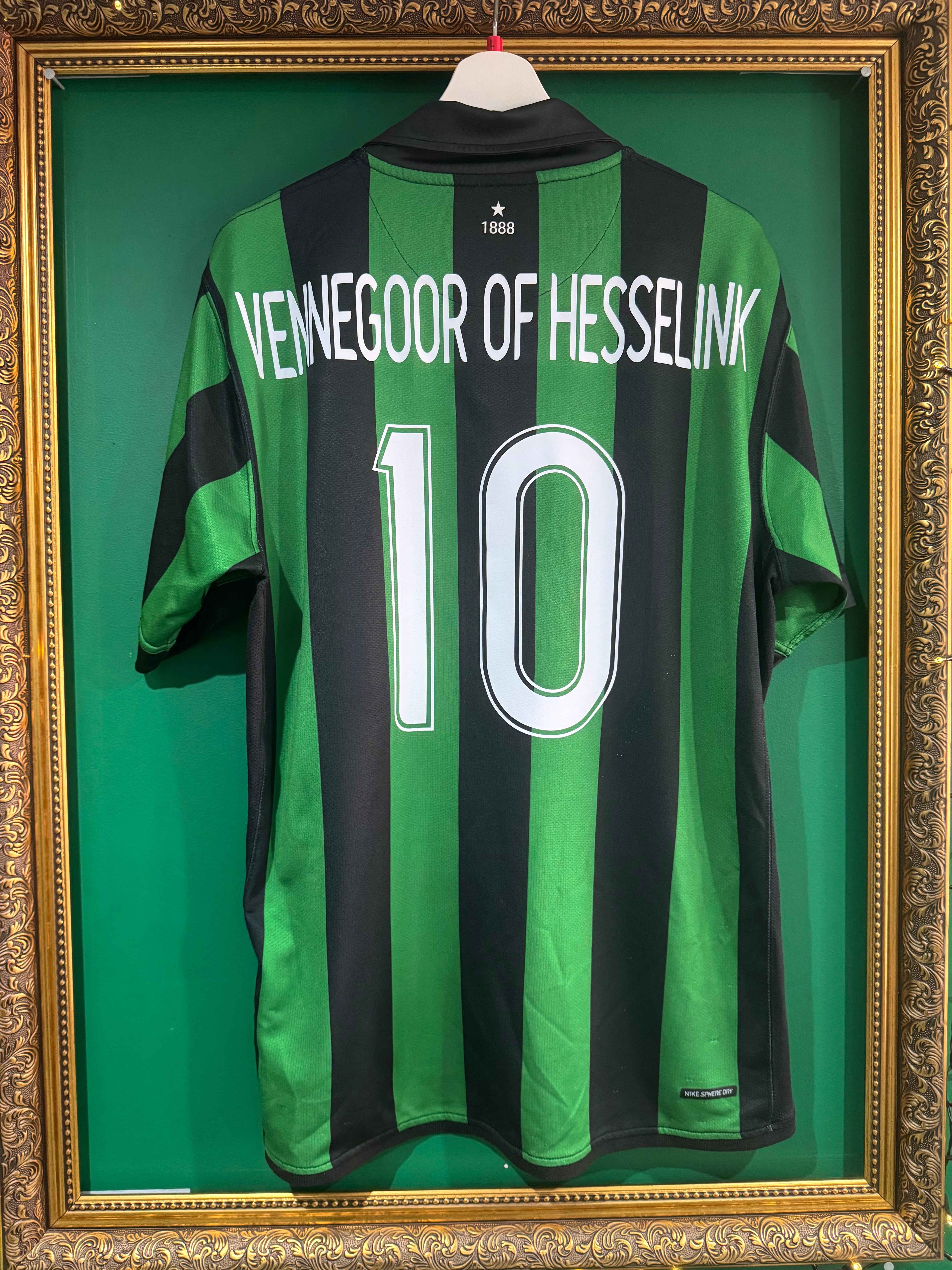 The Glasgow Celtic Wear - Classic football shirts - Retro Celtic tops