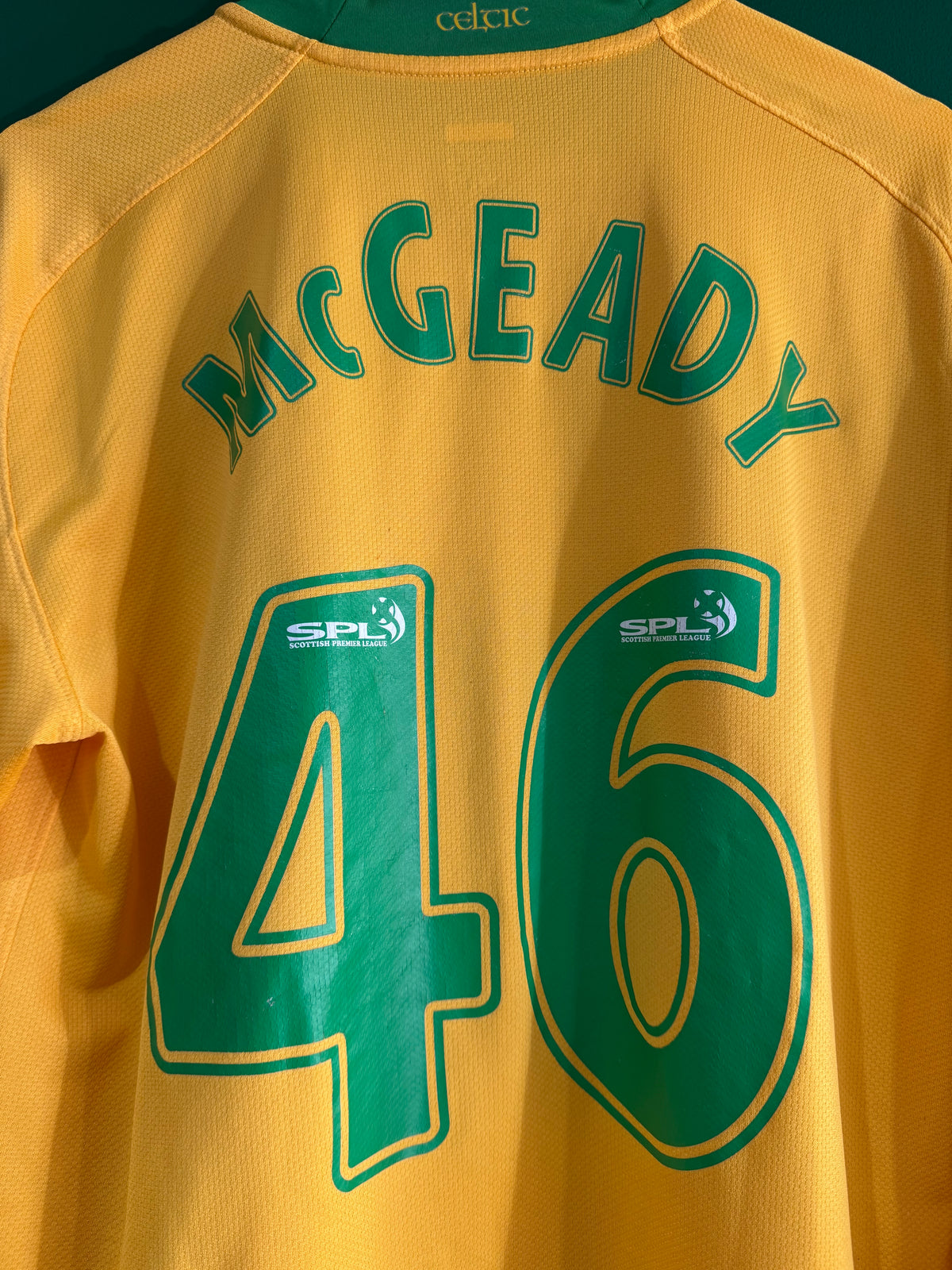 Celtic 2008/09 away ls medium McGeady 46