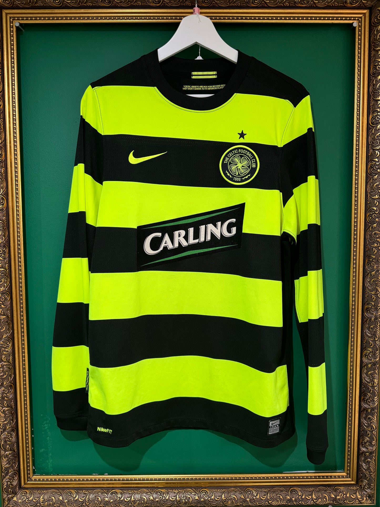 Celtic 2009/10 away ls small Di Canio 7