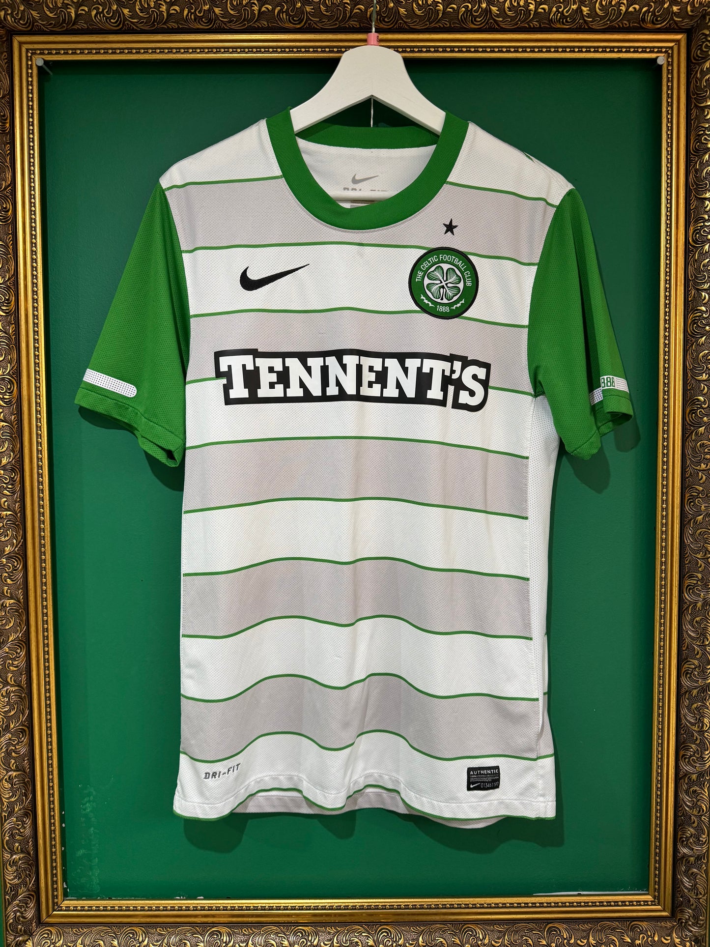 Celtic 2011/12 away small Brown 8