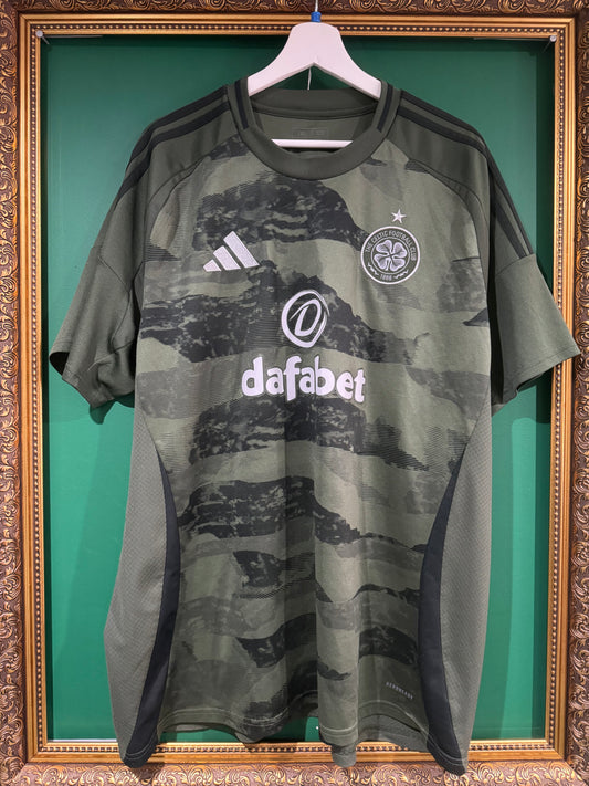 Celtic 2024/25 third shirt xxlarge