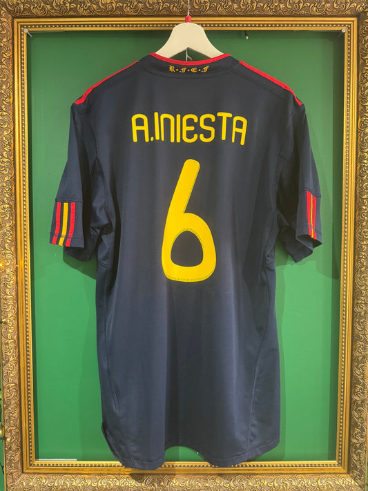 Spain 2010 away shirt large Iniesta 6