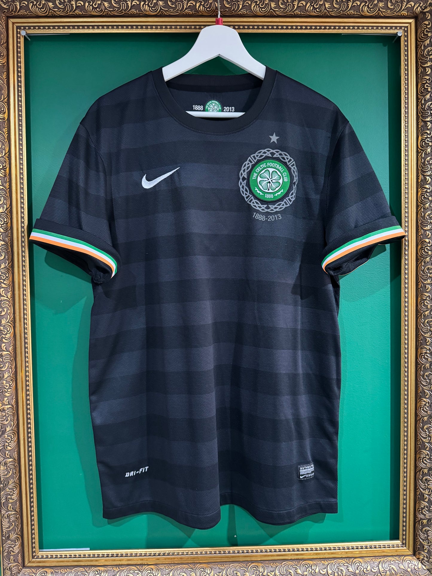 Celtic 2012/13 away shirt unsponsored large