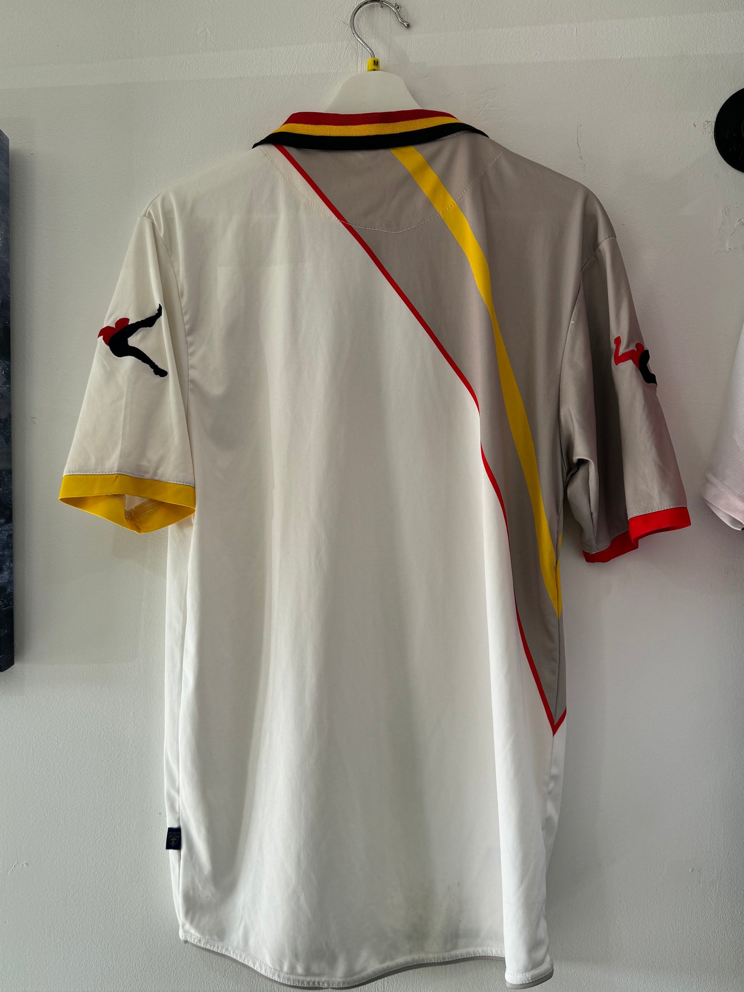 Lecce 2014/15 away medium