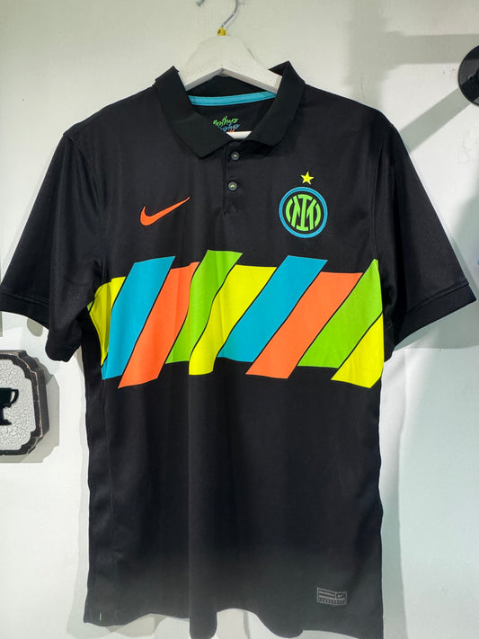 Inter Milan 2021/22 third medium