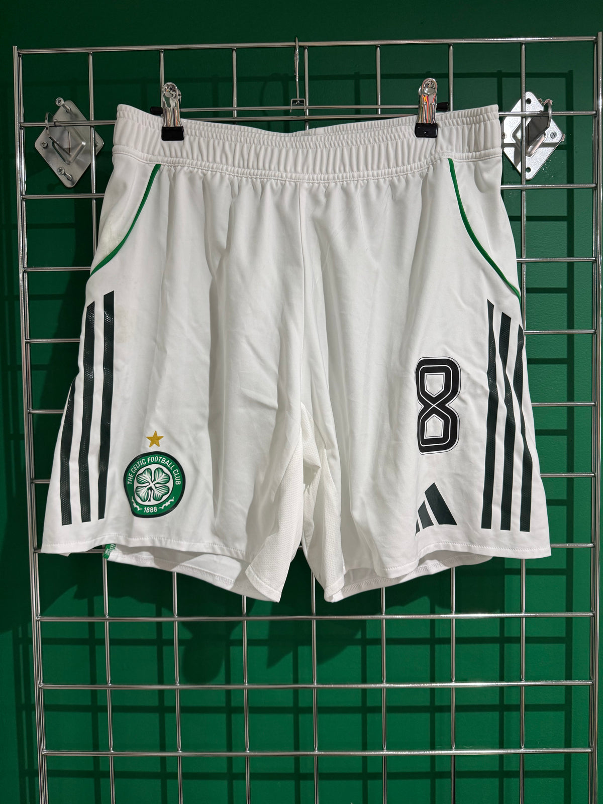 Celtic home matchworn shorts Nygren 8 large
