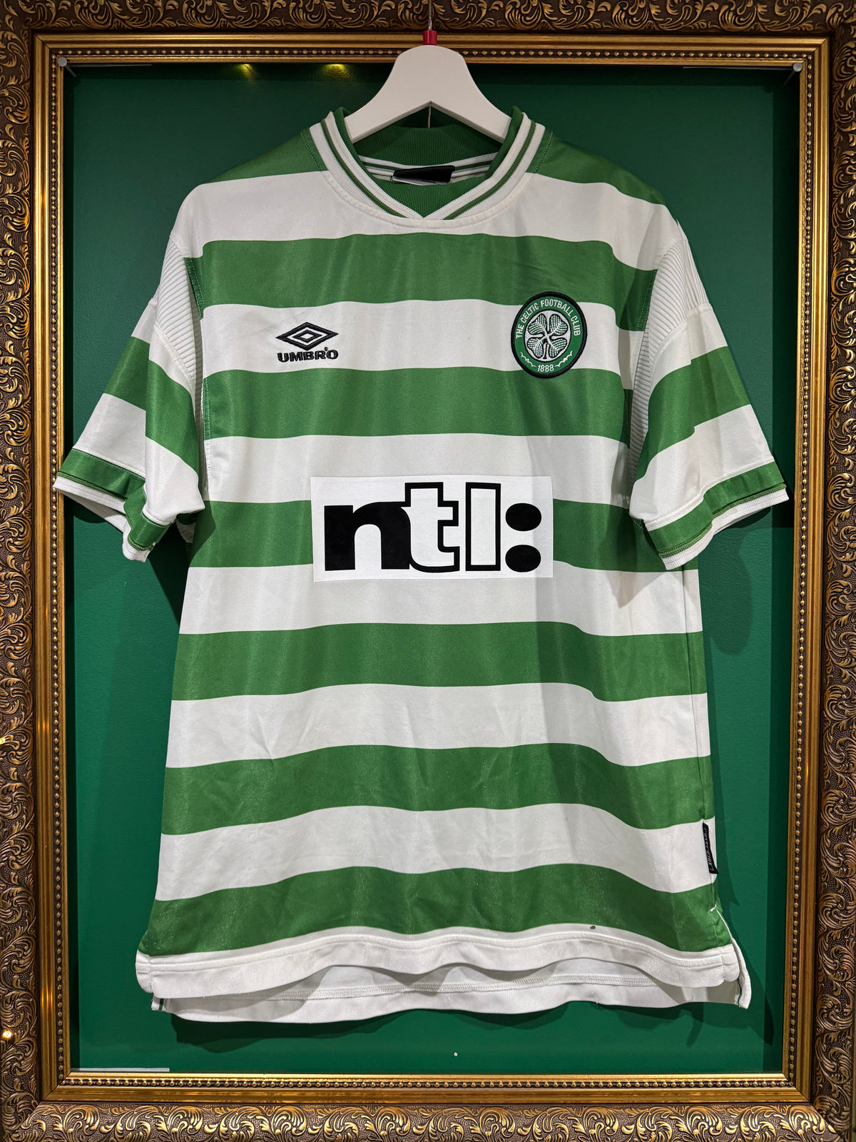 Celtic 1999/01 home shirt large Berkovic 10