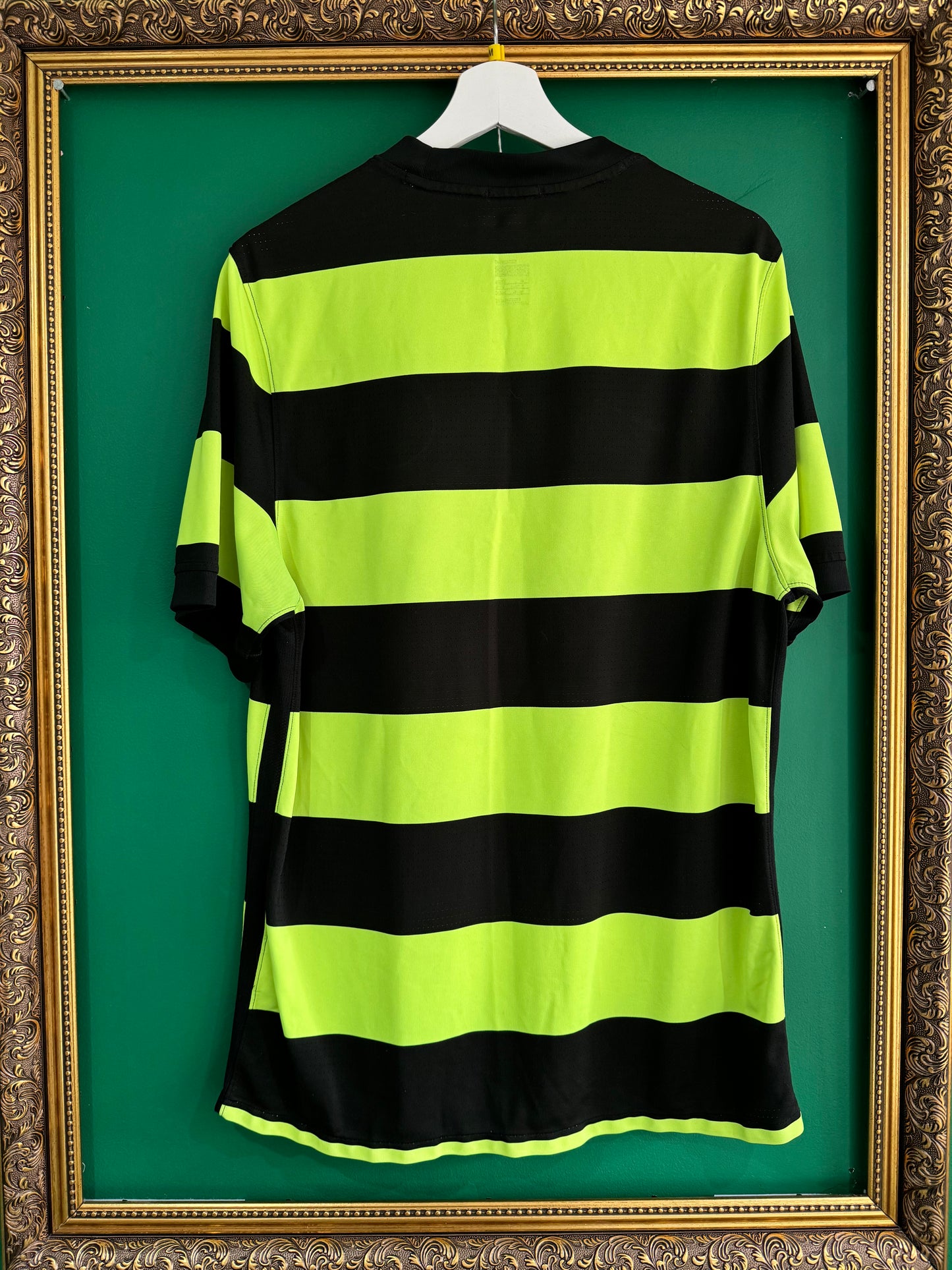 Celtic 2009/10 away medium