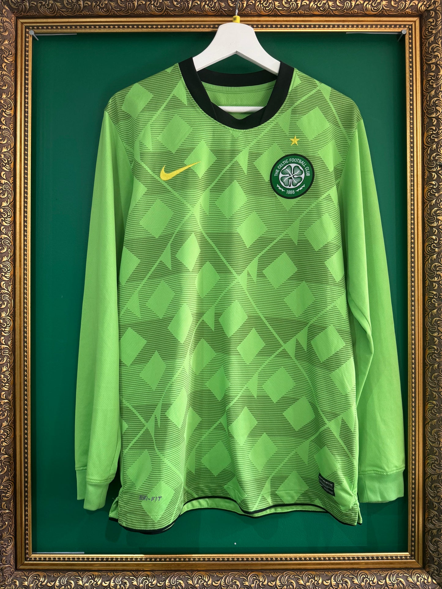 Celtic 2010/11 away shirt medium ls unsponsored