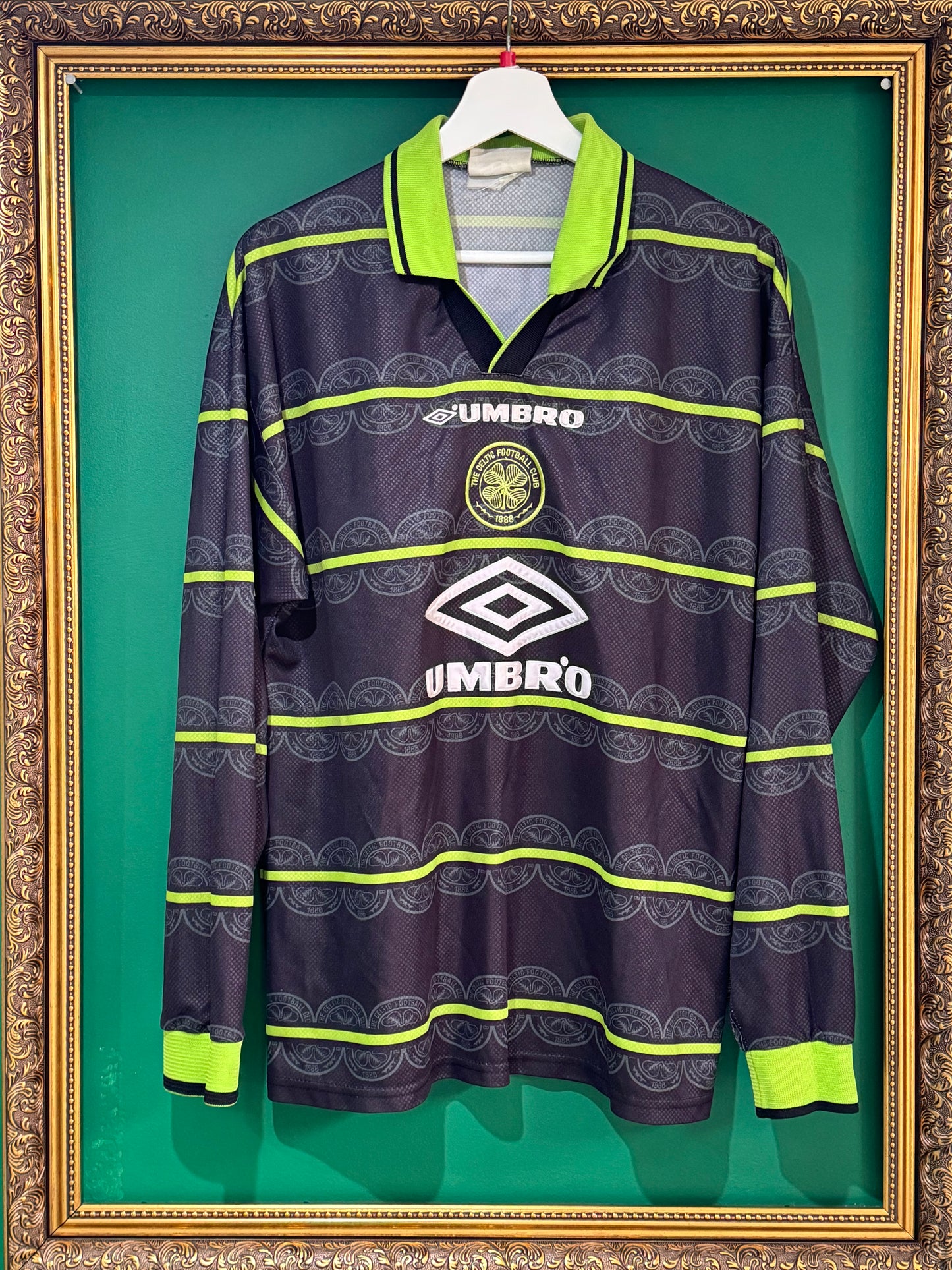 Celtic 1998/99 away medium Larsson 7 ls