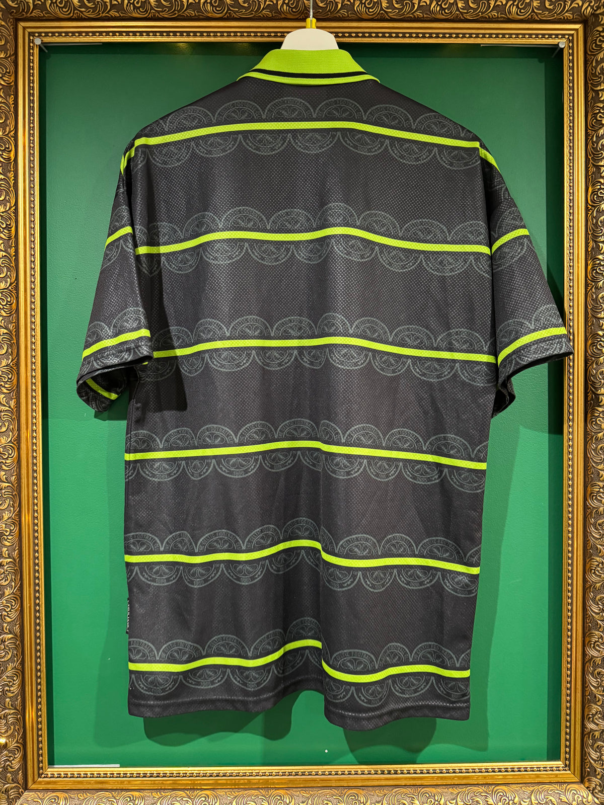 Celtic 1999/00 away shirt medium