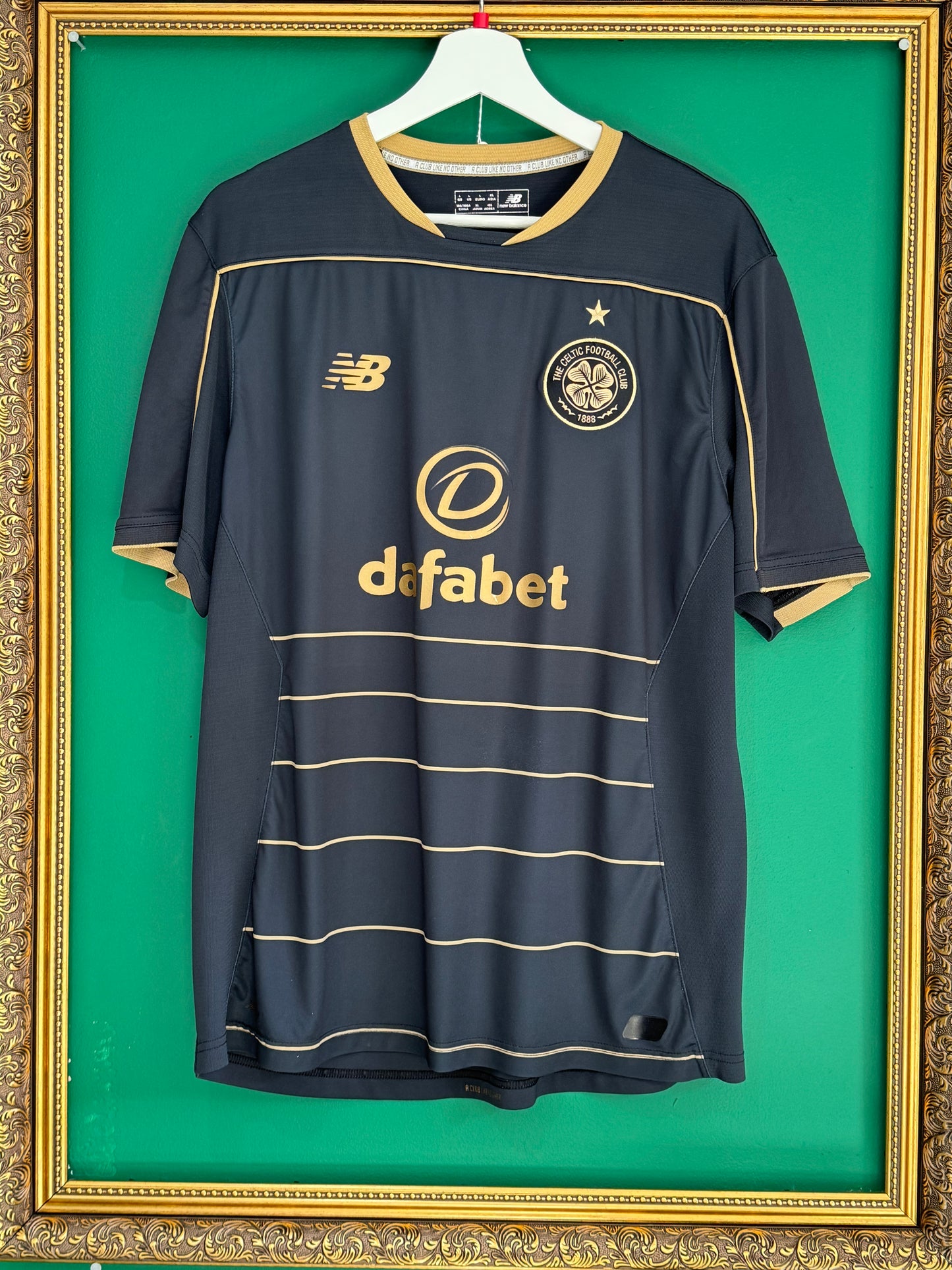 Celtic 2016/17 away large