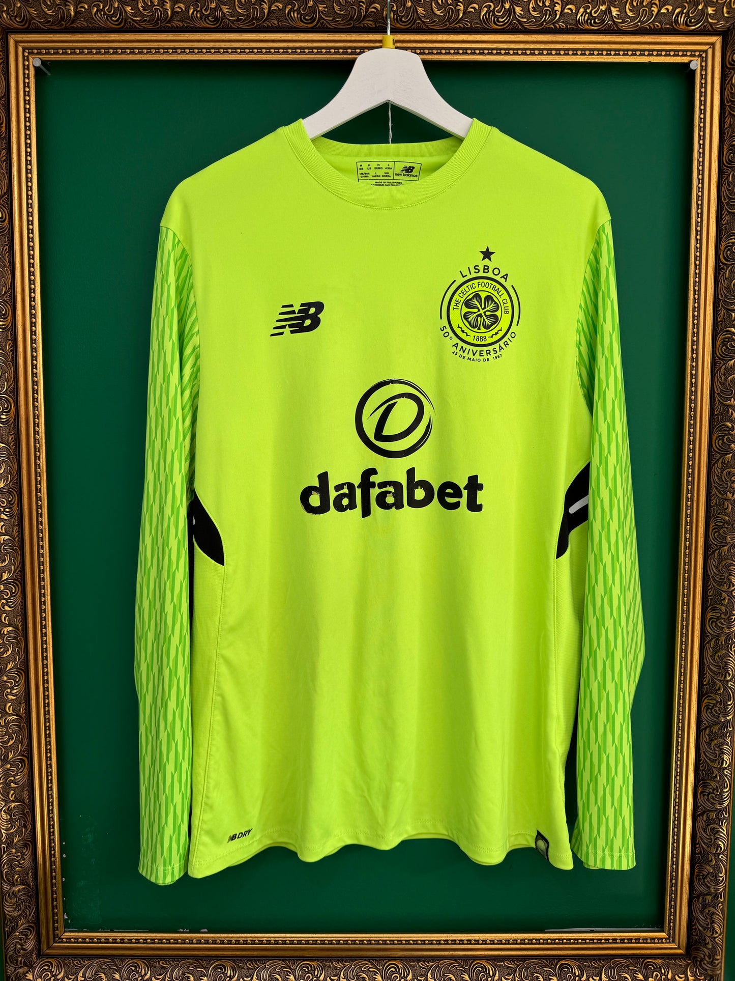 Celtic 2017/18 goalkeeper shirt medium