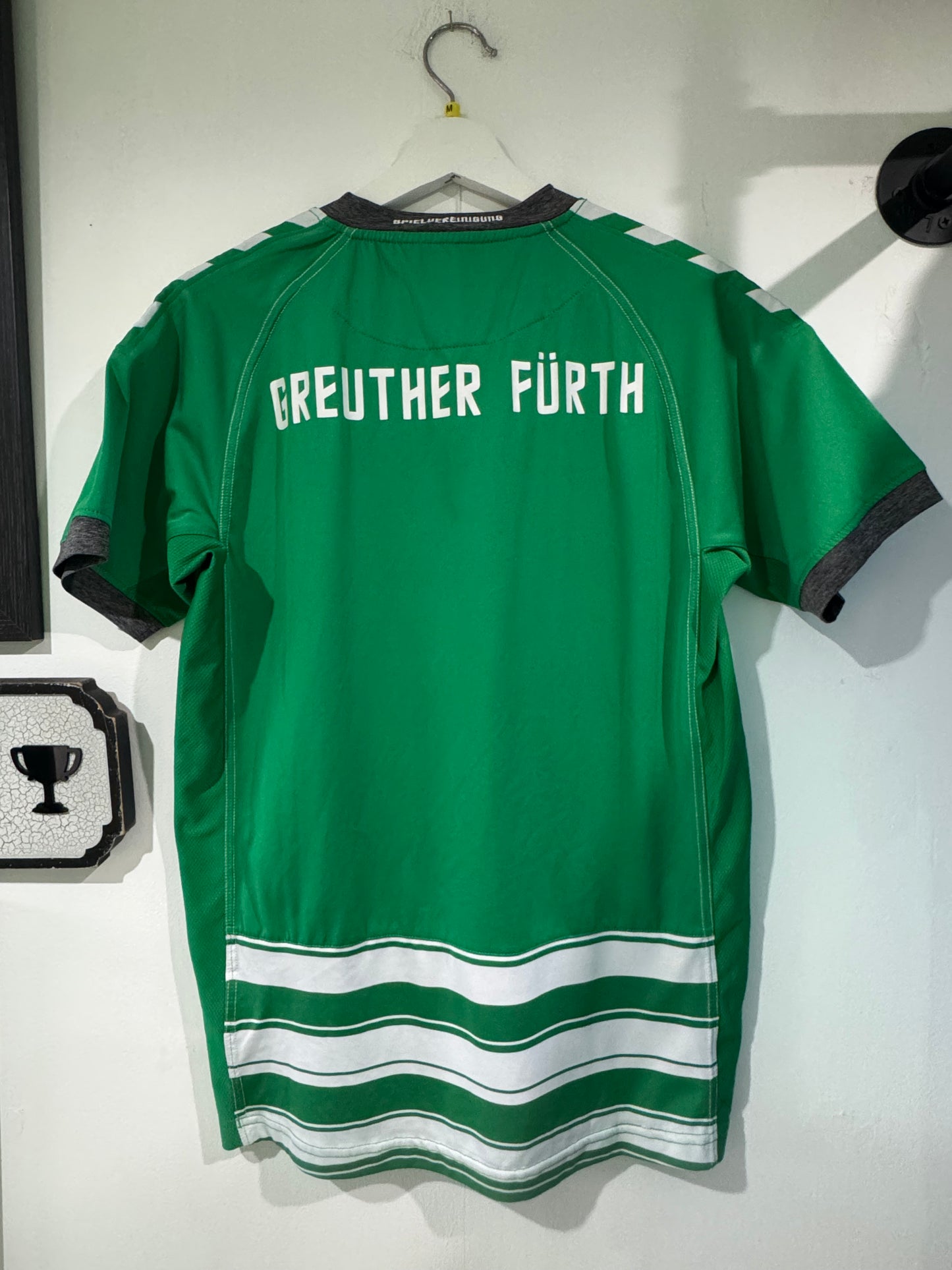 Greuther Fürth 2013/14 home shirt medium
