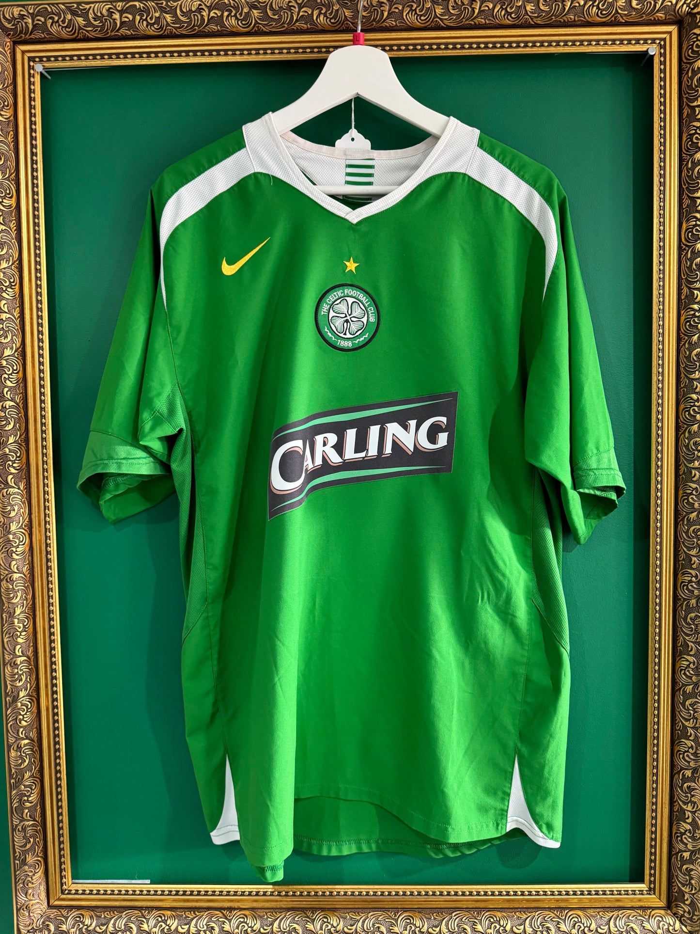 Celtic 2005/07 away large