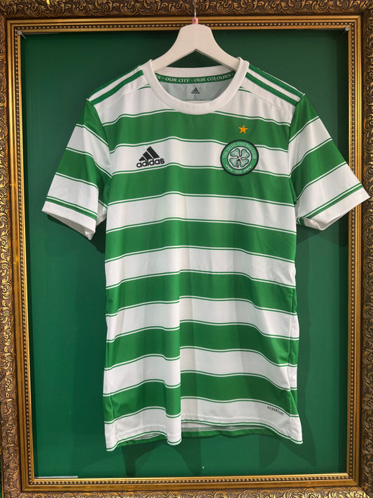 Celtic 2021/22 home shirt small unsponsored