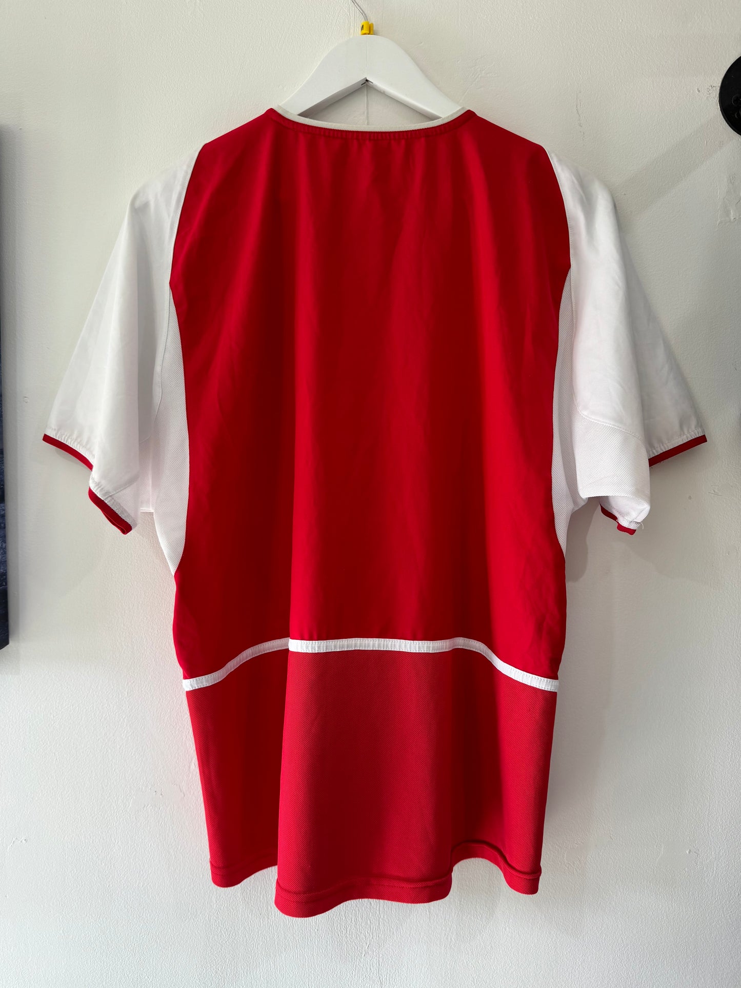 Arsenal 2002/04 home medium