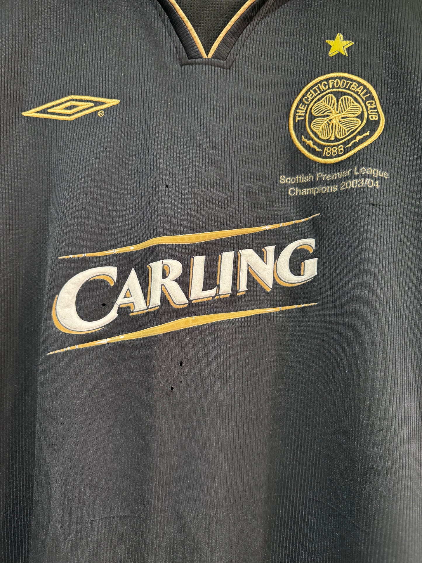 Celtic 2003/04 away shirt medium
