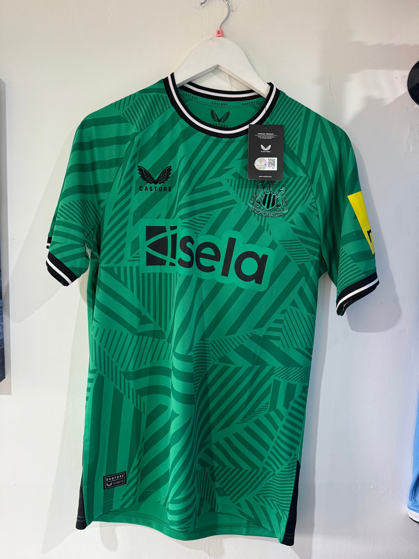 Newcastle United 2023/24 away BNWT small