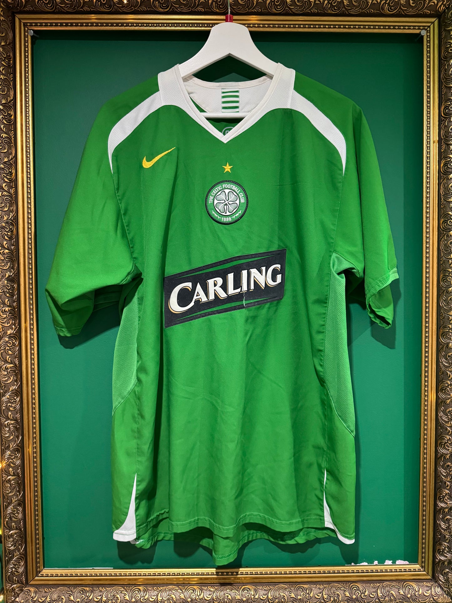 Celtic 2005/06 away shirt large Camara 3