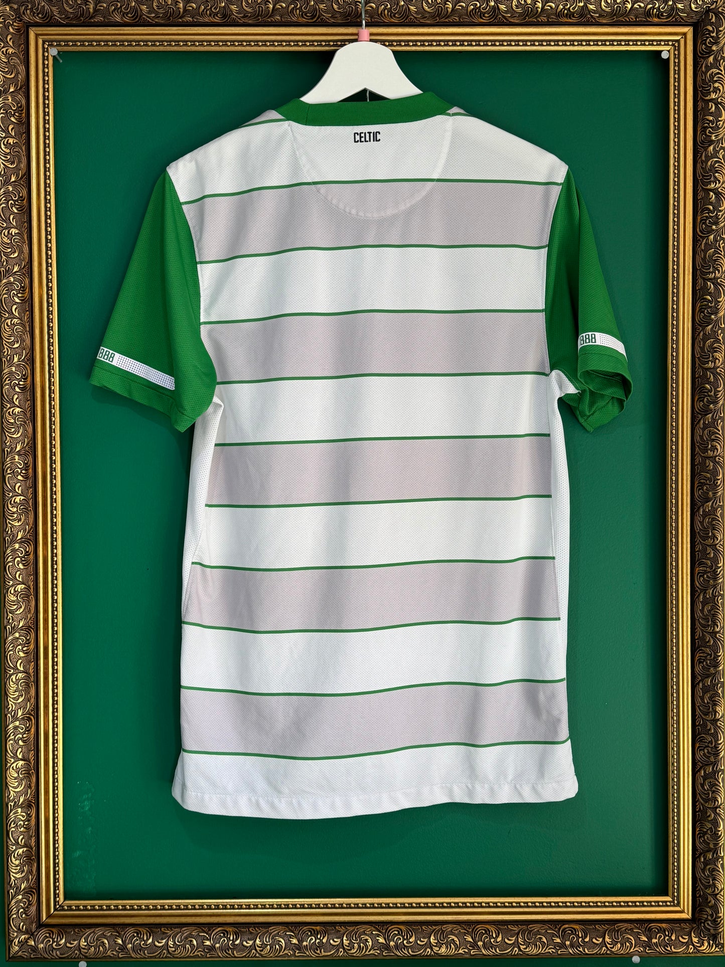 Celtic 2011/12 away shirt small