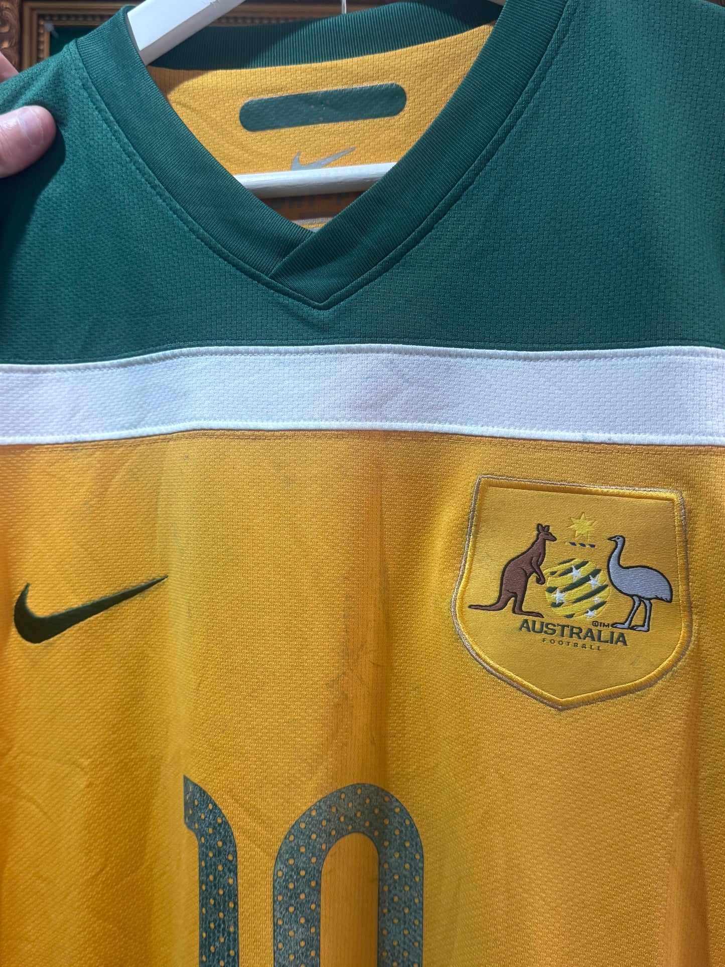 Australia 2010 home shirt medium