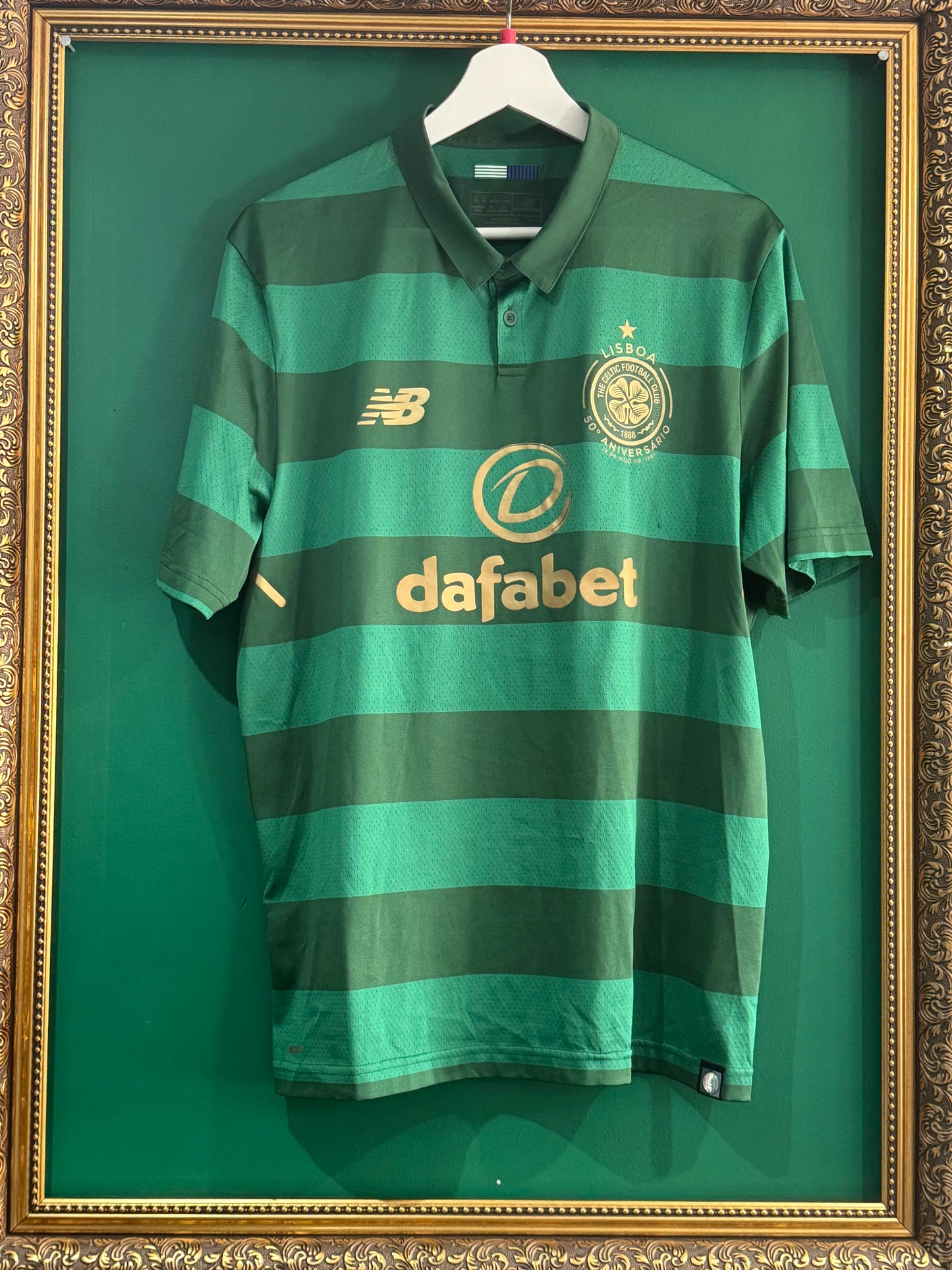 Celtic 2017/18 away shirt large Roberts 7