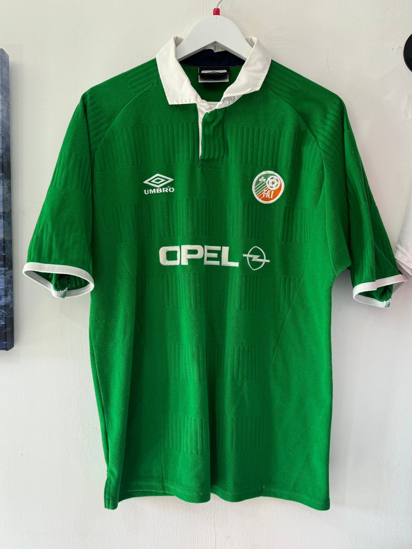 Rep of Ireland 2000 home large