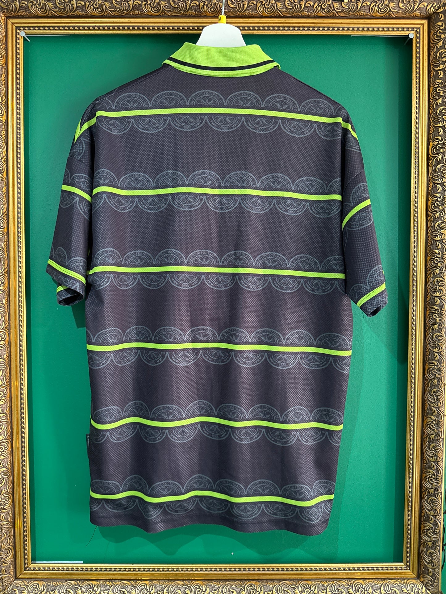 Celtic 1998/99 away shirt medium