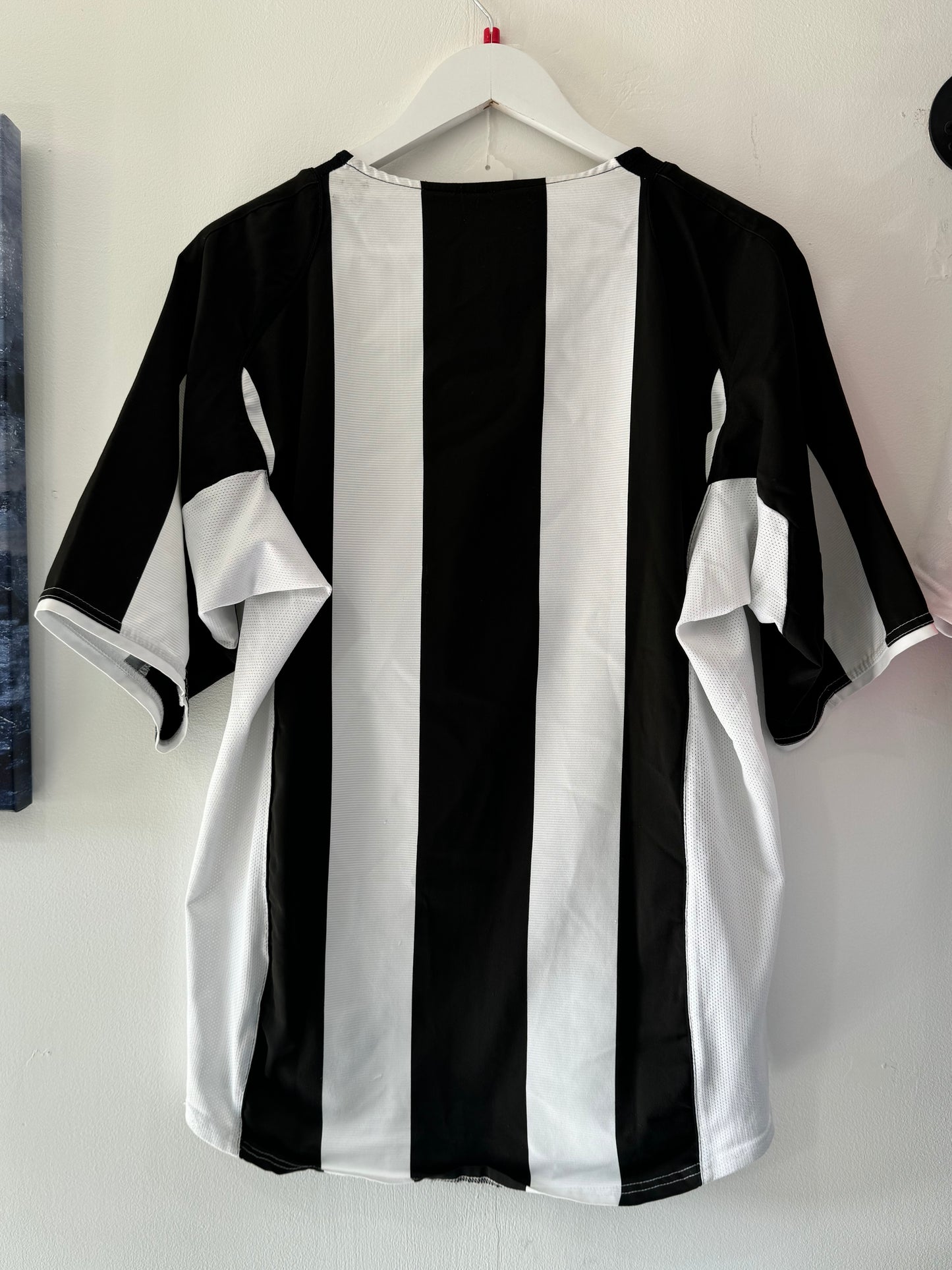 Juventus 2004/05 home large