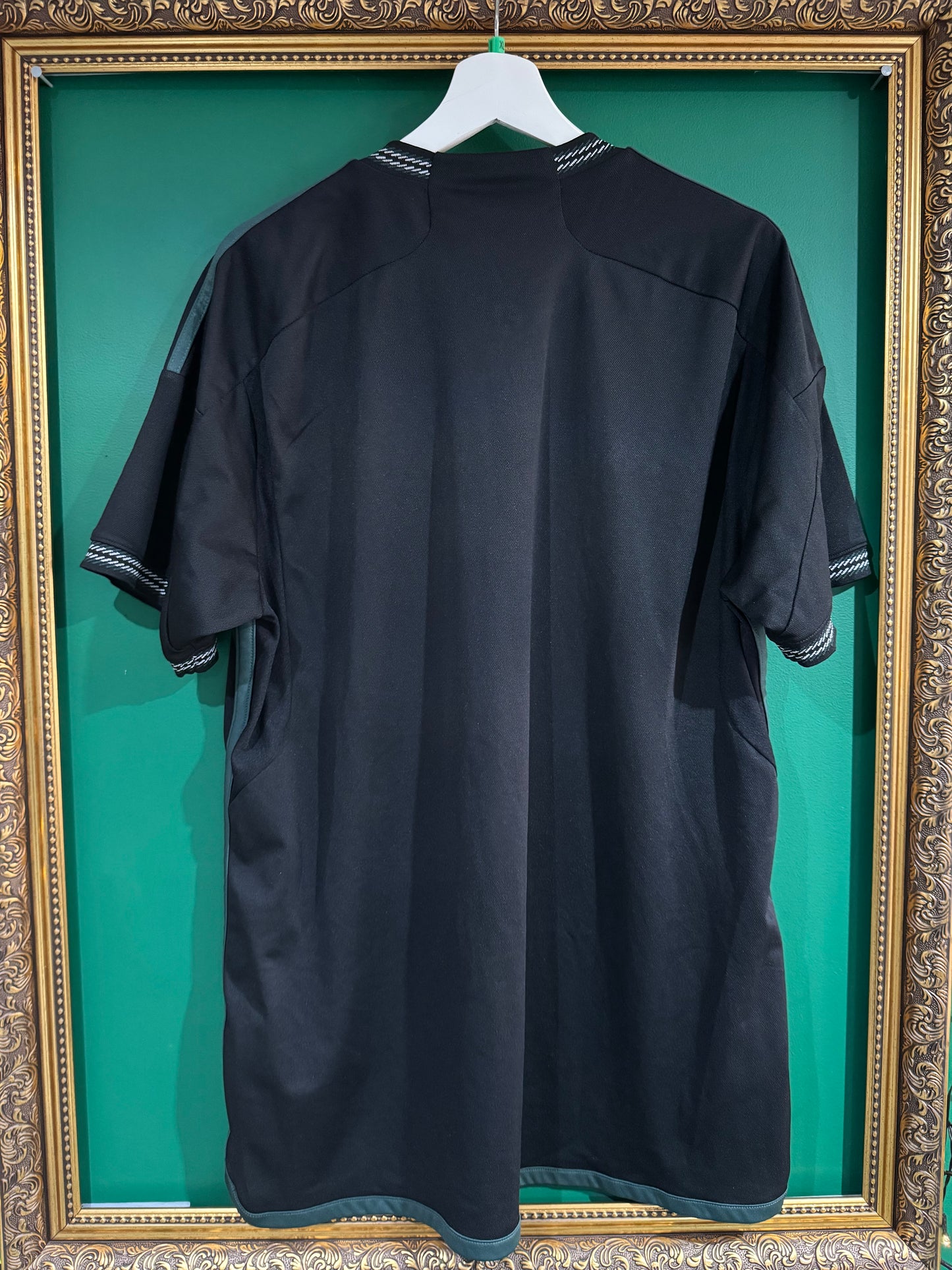 Celtic 2023/24 away shirt xlarge unsponsored