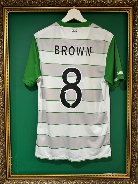 Celtic 2011/12 away small Brown 8