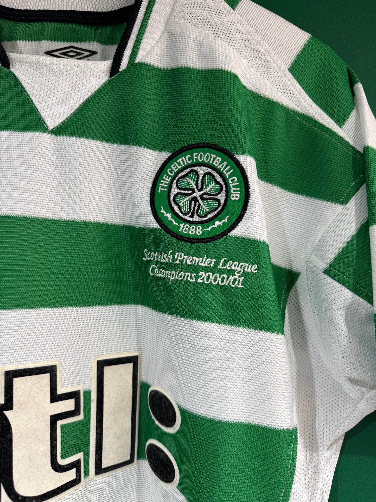 Celtic 2001/03 home shirt small Larsson 7
