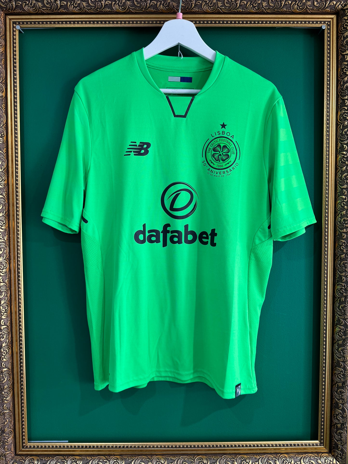 Celtic 2017/18 third small