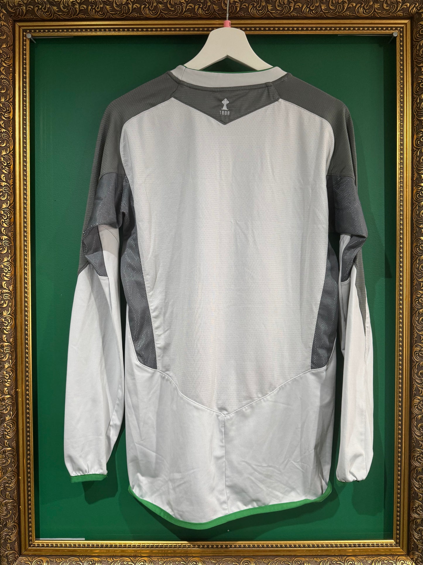 Celtic 2004/05 goalkeeper away shirt small