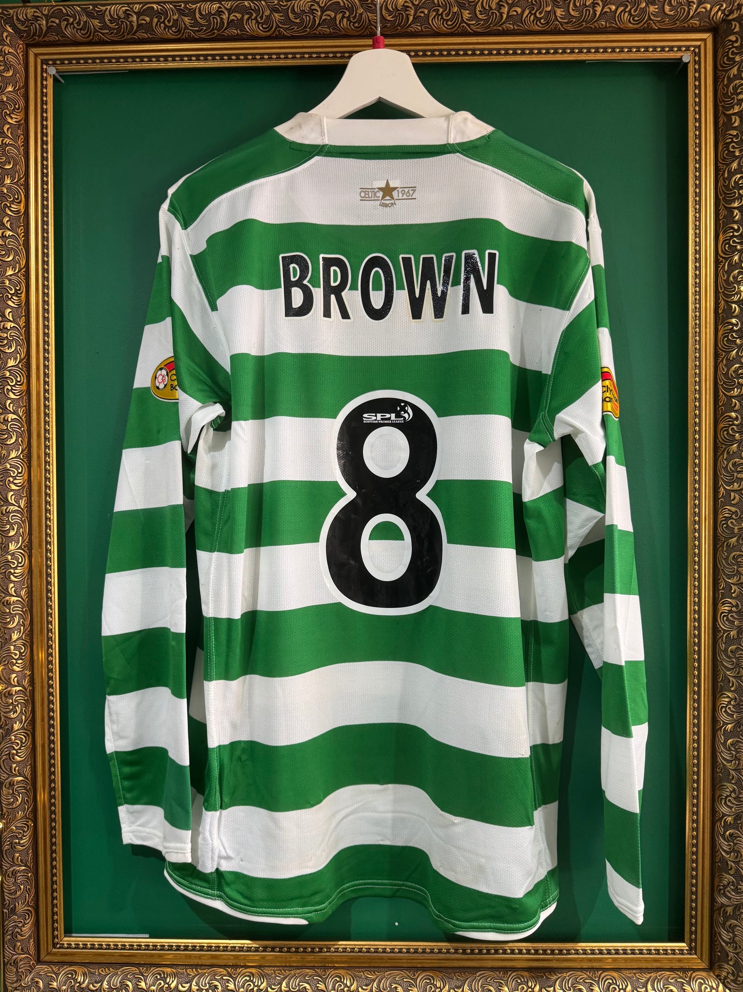 Celtic 2007/08 home shirt large long sleeve Brown 8 signed