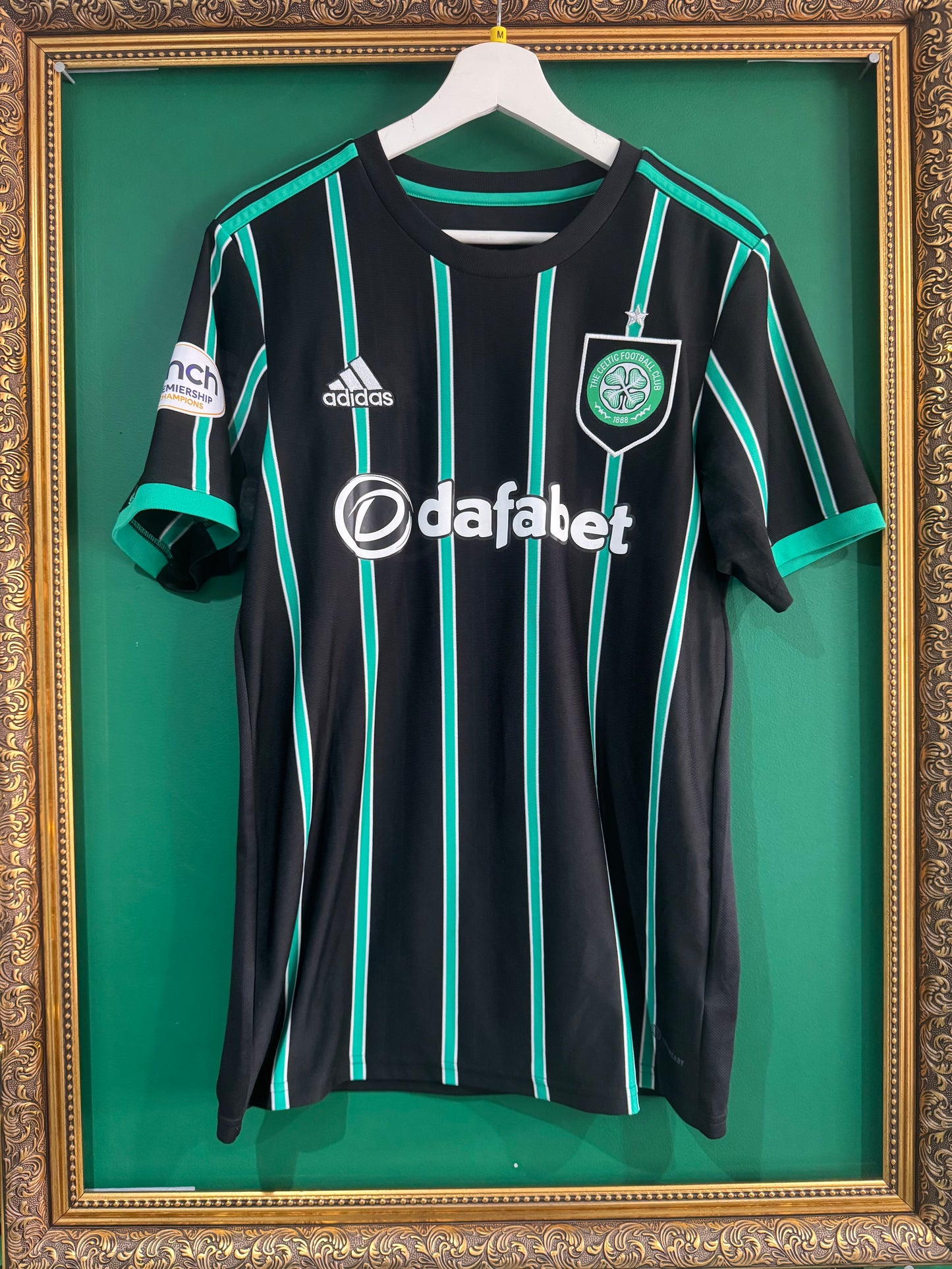 Celtic 2022/23 away shirt medium Jota 17