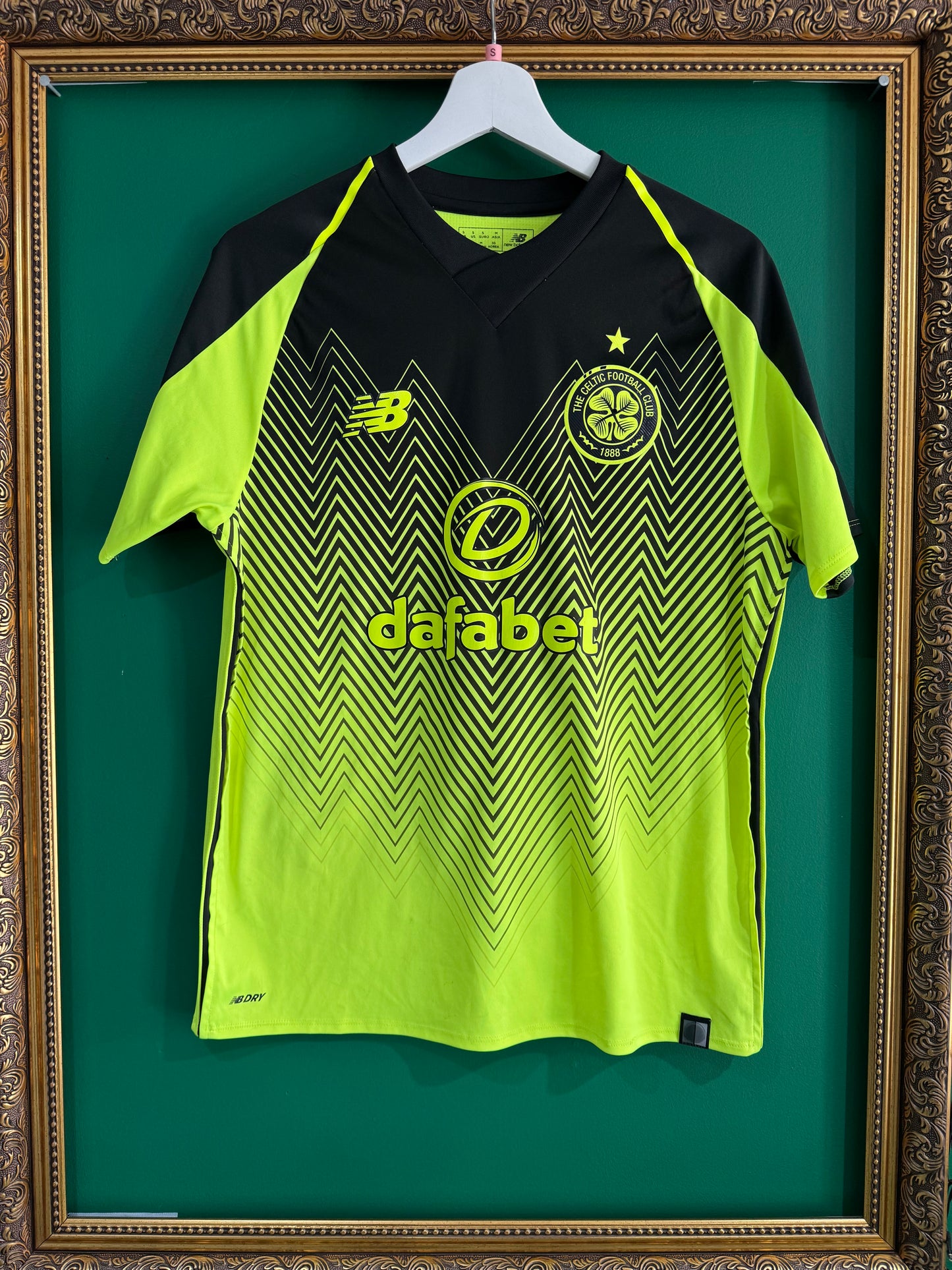 Celtic 2018/19 third small Tierney 63