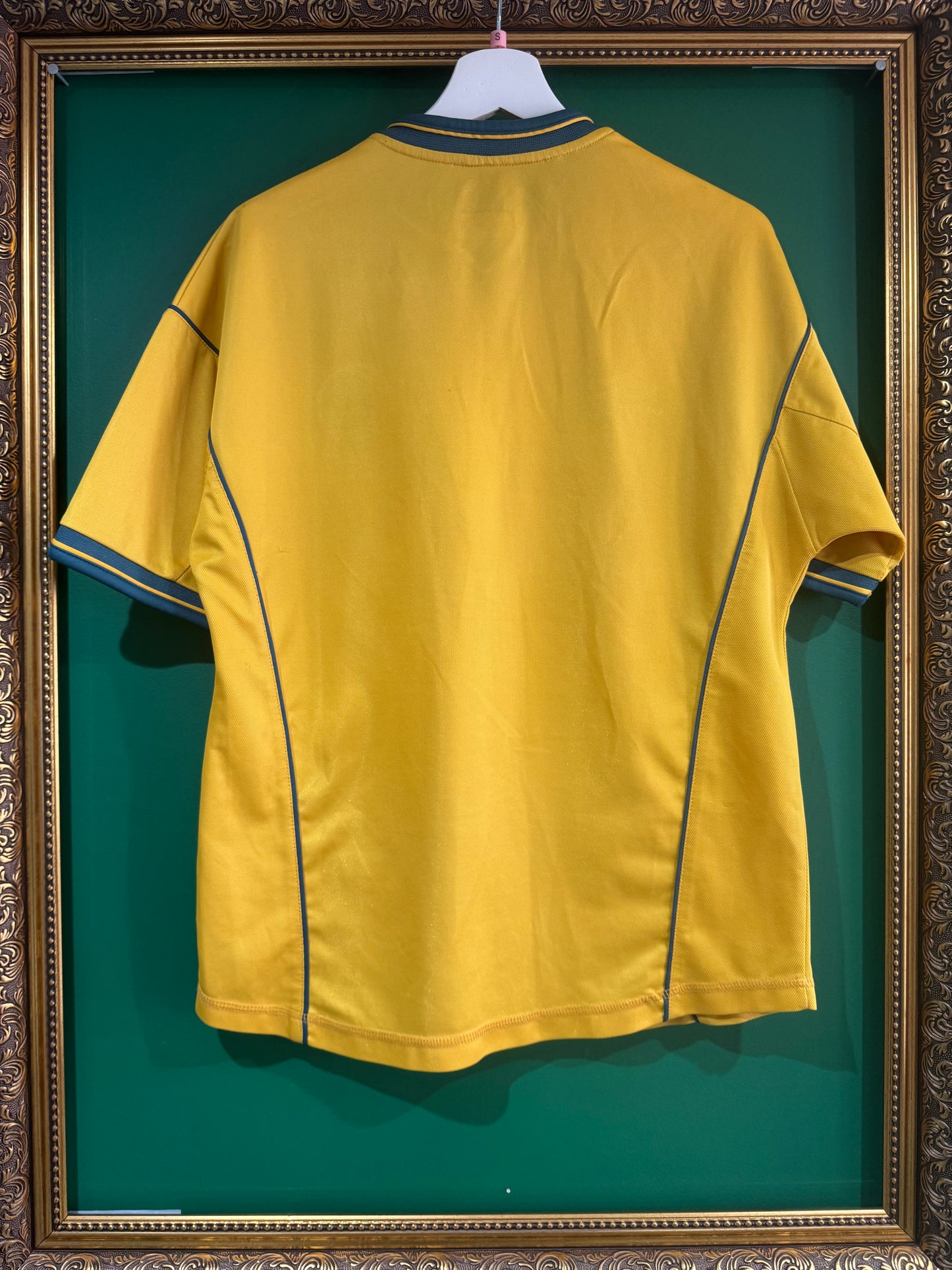 Celtic 2000/02 away shirt small / Youth xl
