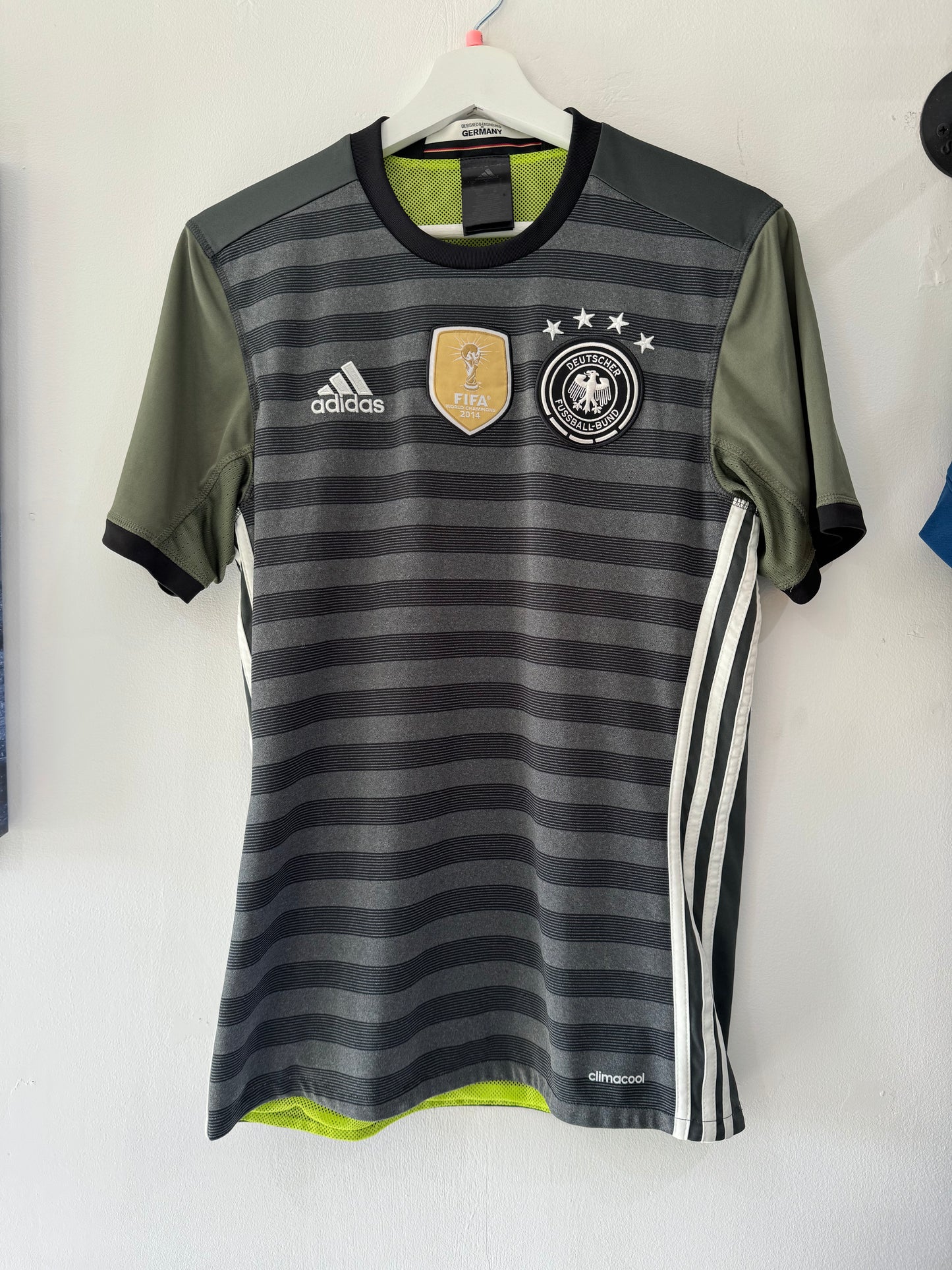 Germany 2016 away small