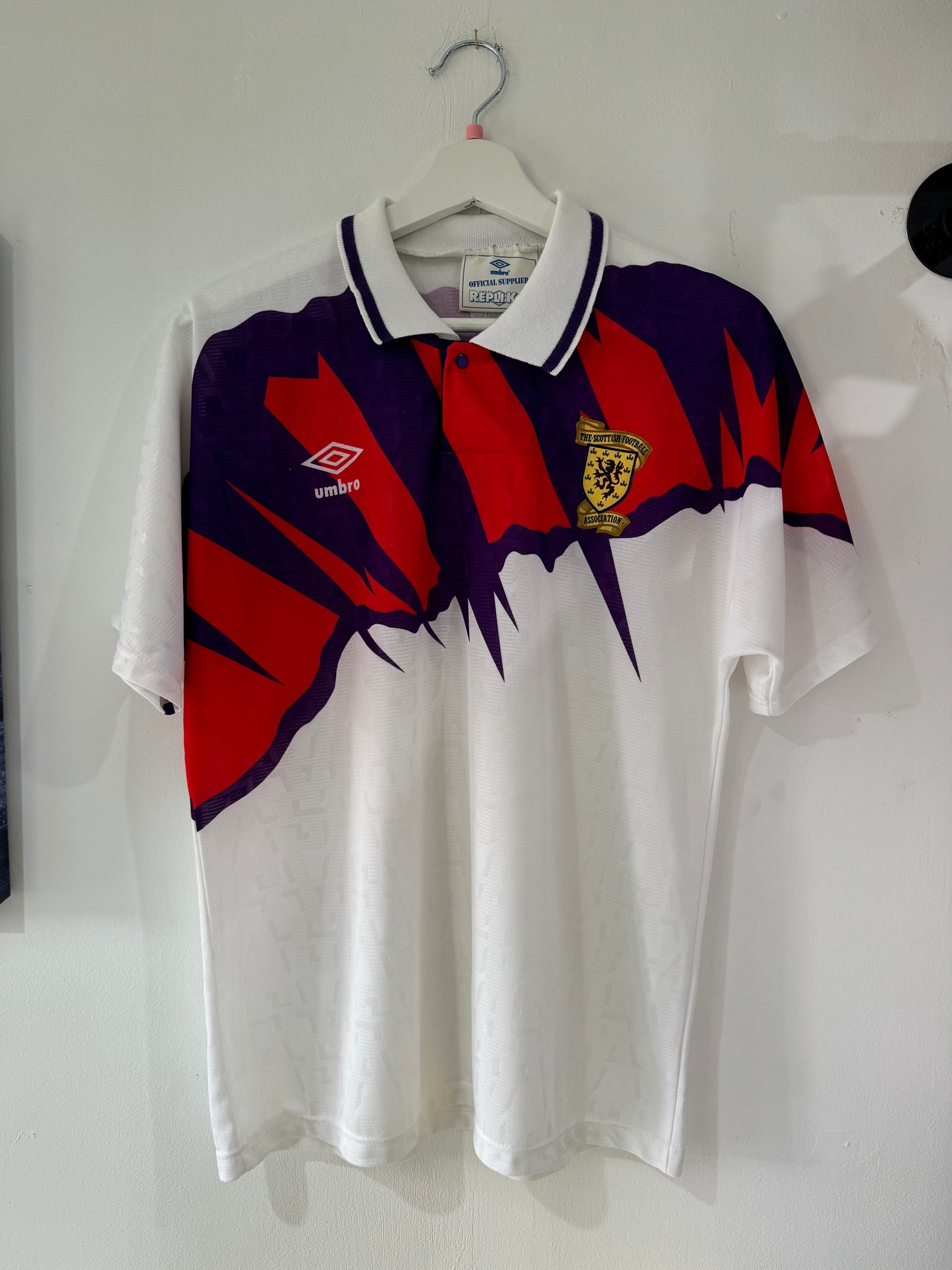 Scotland 1992 away small