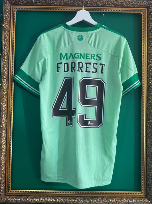 Celtic 2020/21 away shirt medium Forrest 49