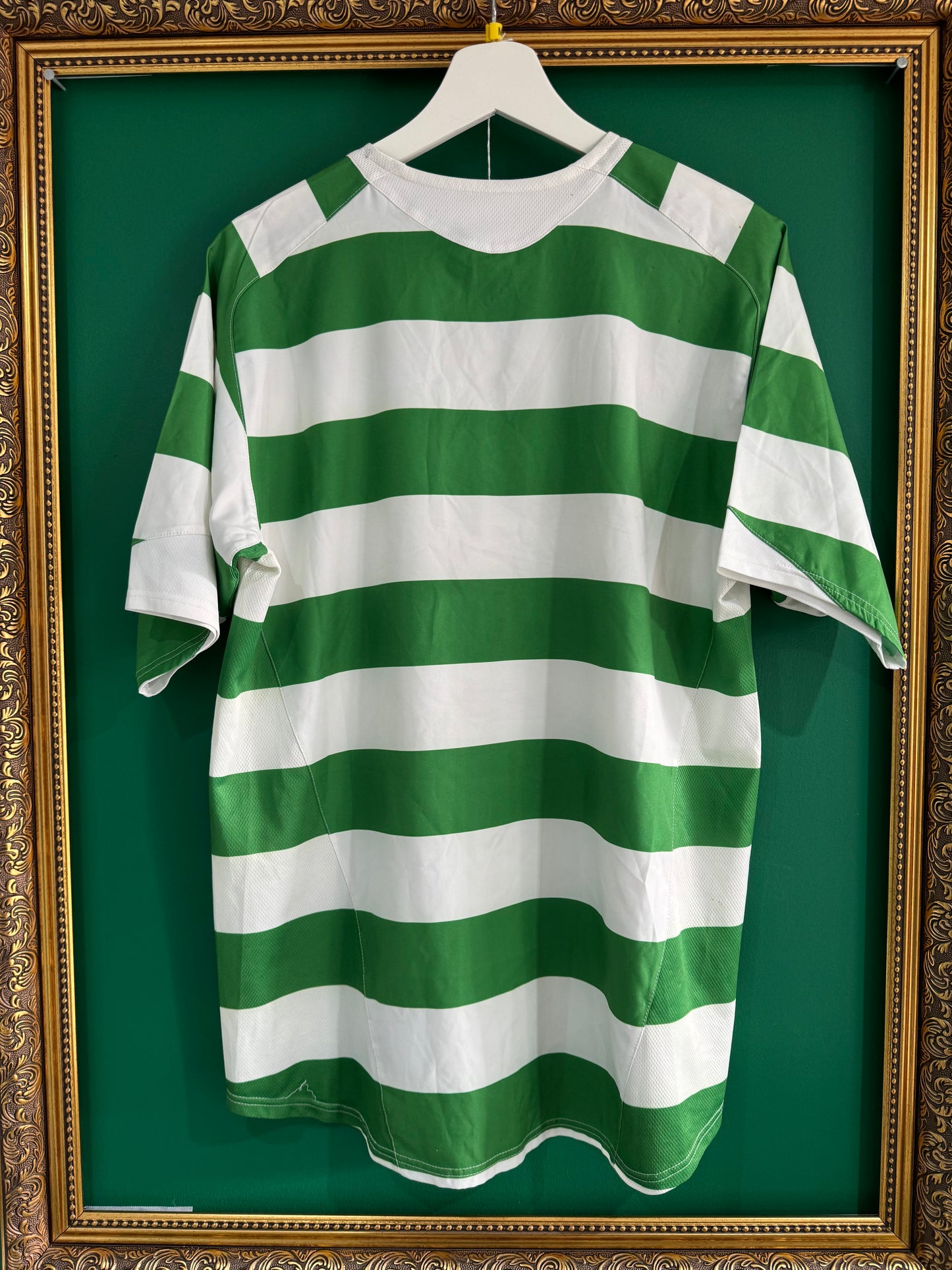 Celtic 2005/07 home medium