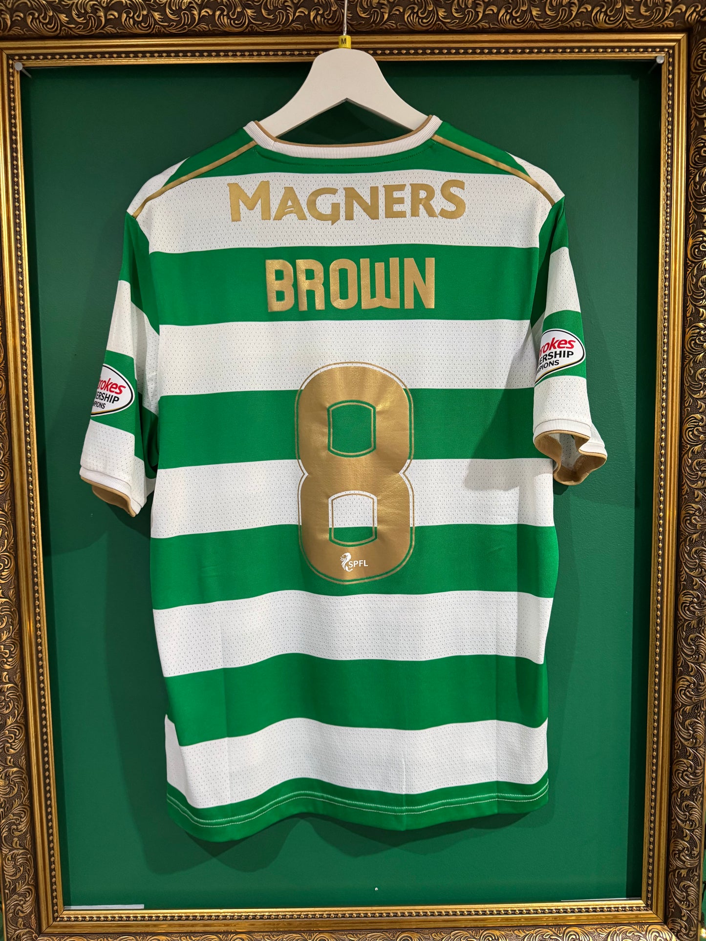 Celtic 2017/18 home shirt medium Brown 8