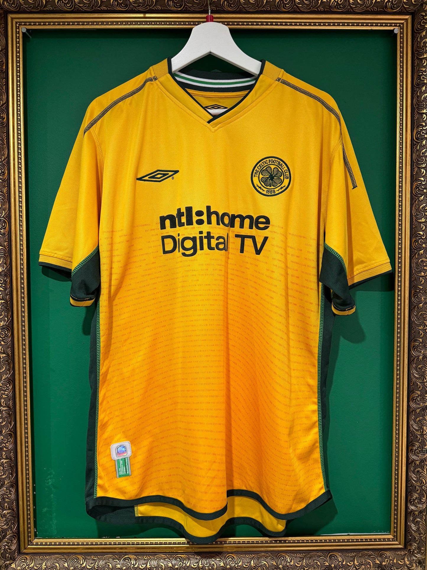 Celtic 2002/03 large Larsson 7