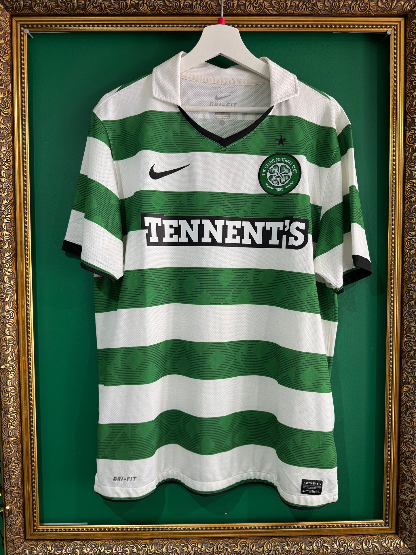 Celtic 2010/12 home shirt large Wanyama 67